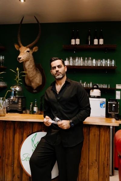 Barttrimmen von Shouka - Barbershop Wien